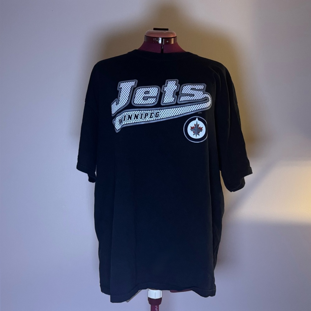 2011’s Winnipeg Jets Medium T Shirt NHL Hockey Retro Sport